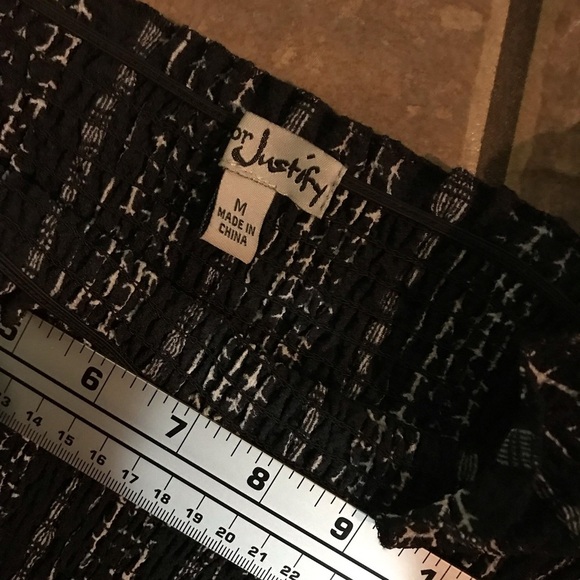 J for Justify Black and White Striped Jumpsuit with Wide-Leg Design - Picture 3 of 4